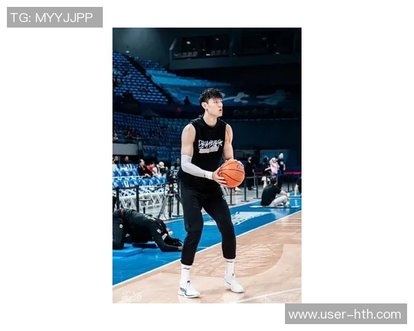 曾凡博期待在NBA中国赛中展现自我感受篮球的热情与荣耀 曾凡博期待在NBA中国赛中展现自我感受篮球的热情与荣耀