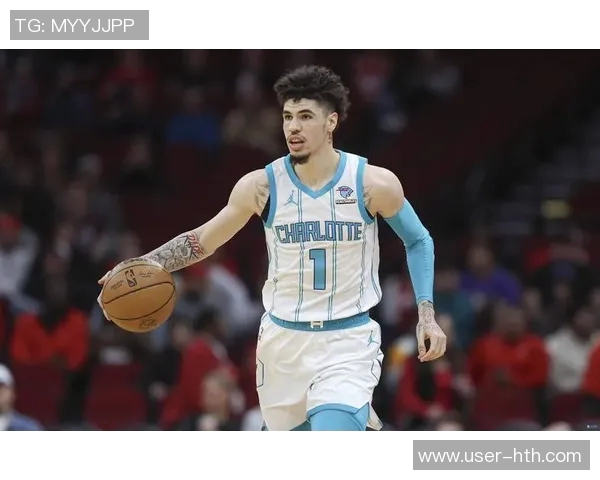 卡梅隆约翰逊火力全开13投6中贡献16分3篮板并罚球4中3表现出色